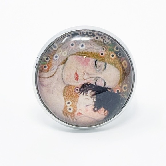 Mother and Child Wearable Art Ring - Picture 2 of 5